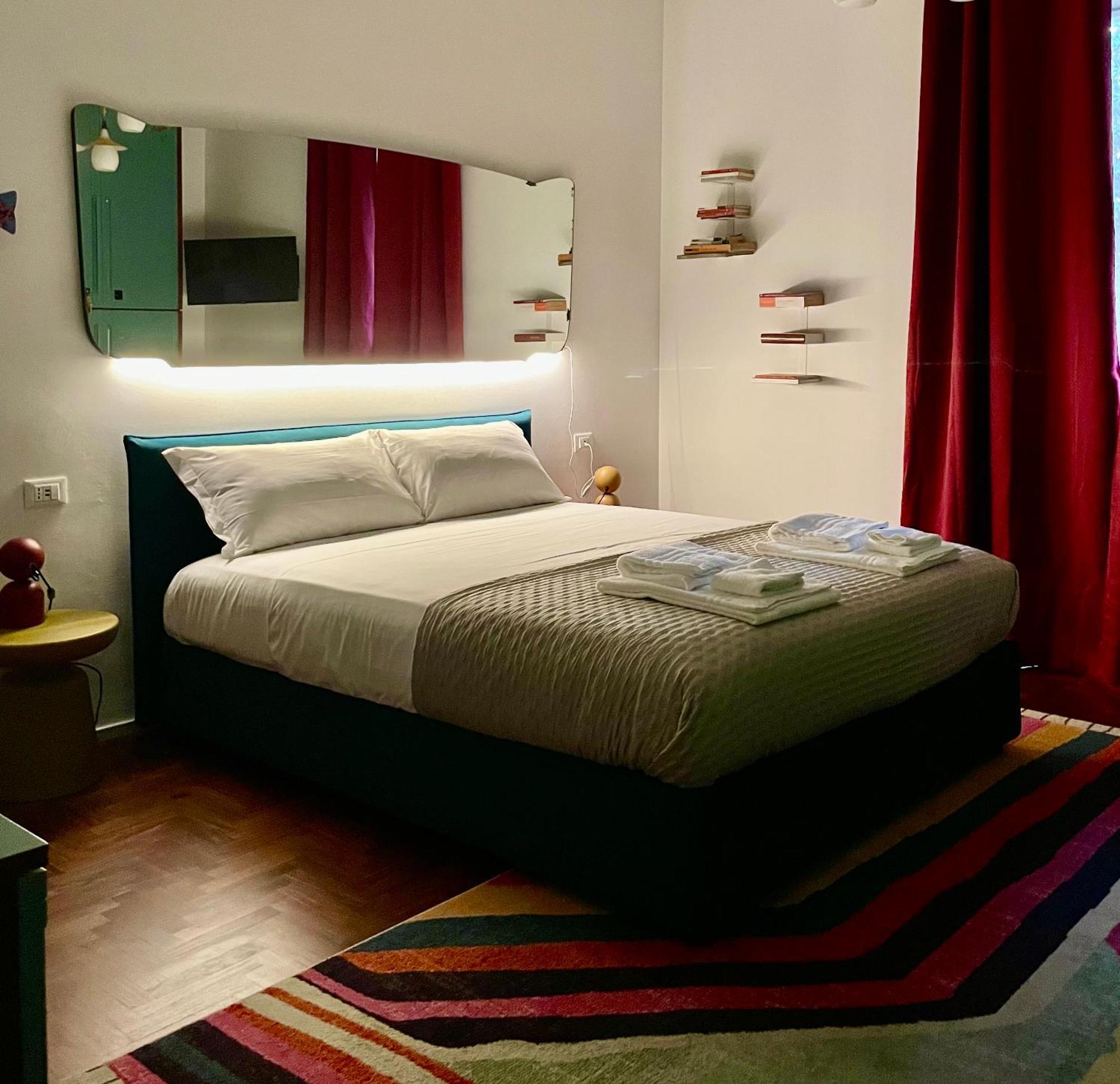 149 Borgo Ticino Suite Attico Di Lusso Con Terrazzo E Parking Privato Pavia Exterior foto